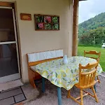 木屋 In Vosges Near Slopes 莫河畔圣莫利斯